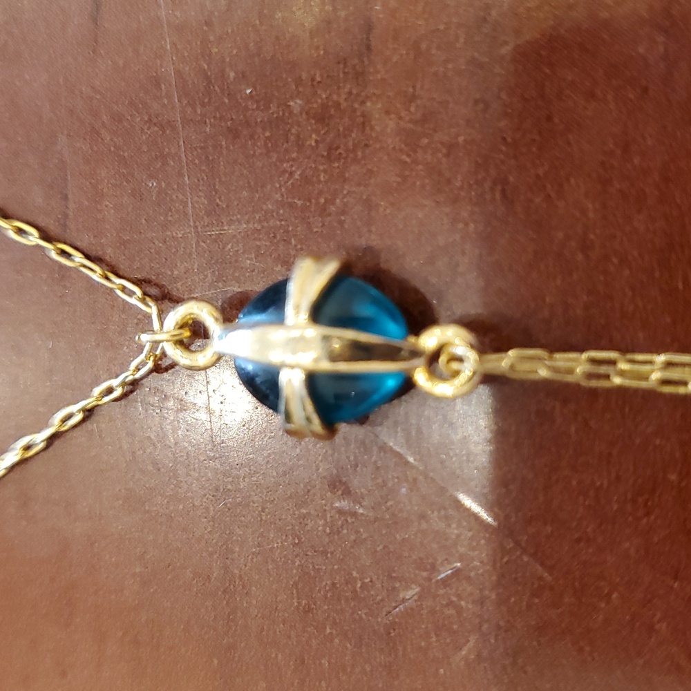Teal Green & Goldtone Lariat Necklace